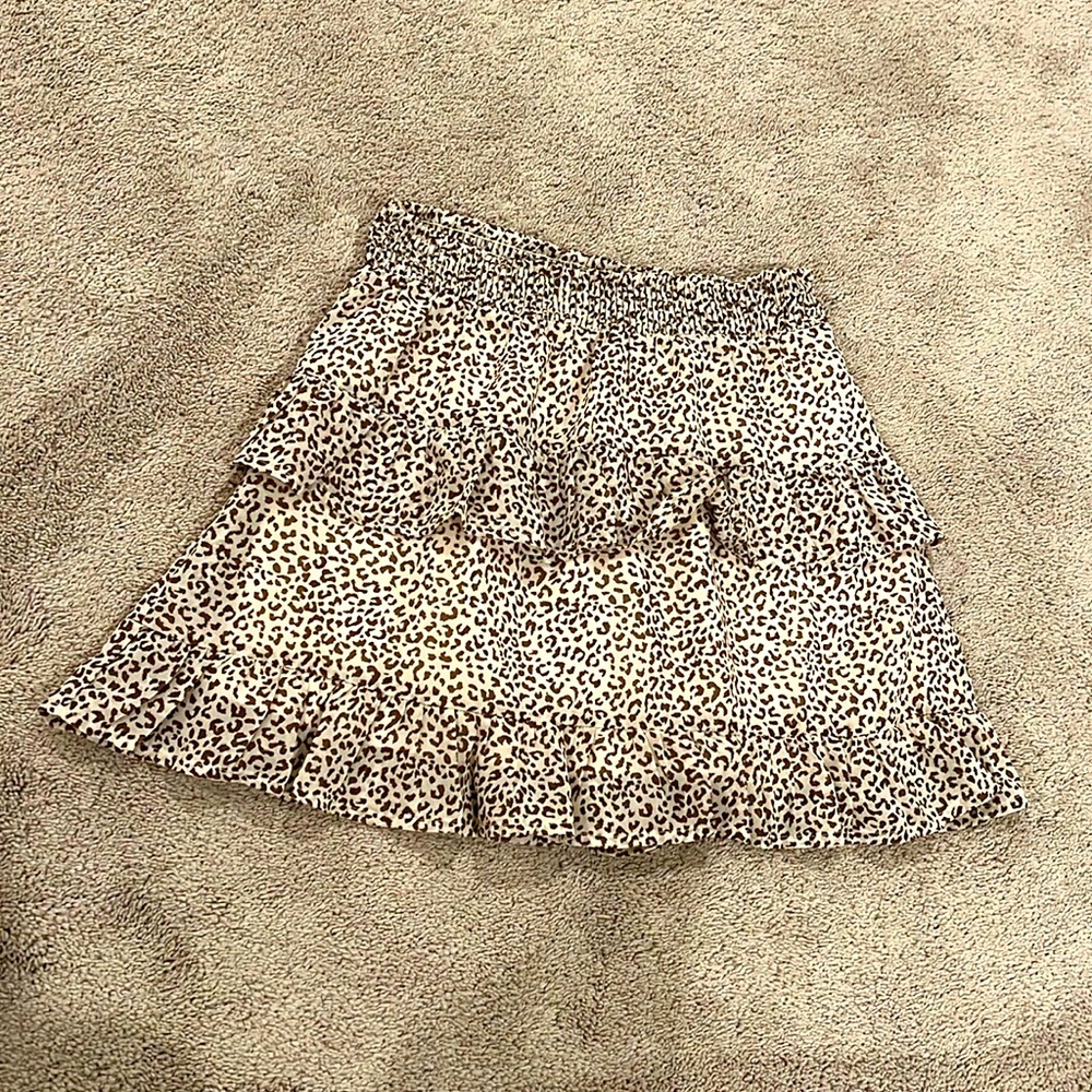 Women Skirt size small Altar’d State Like New Condition